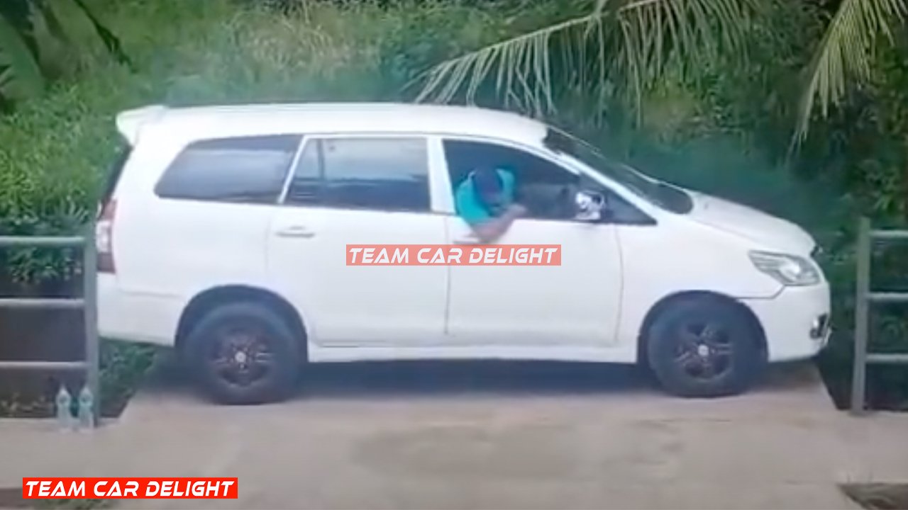 Kerala tight spot parking 