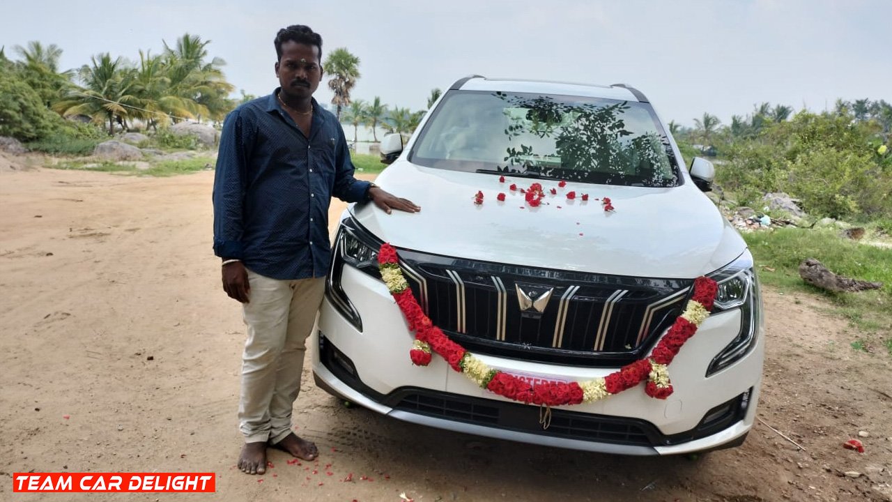 Mahindra XUV700 