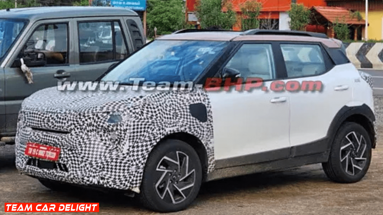 Mahindra XUV3XO EV Spied