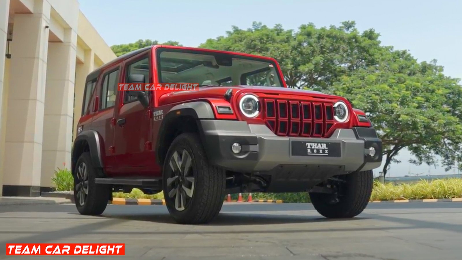 Mahindra Thar Roxx Front Shot